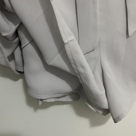 Aritzia Sunday Best Shorts - hardly worn - Picture 6 of 6